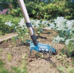 GARDENA Combisystem - Sterfrees Met Wiedmes 8 GARDENA Combisystem - Sterfrees Met Wiedmes -Tuin Verkoop 1200x1186