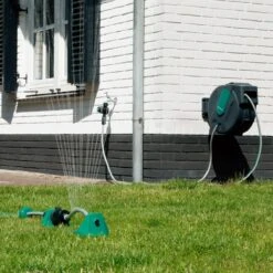 VONROC Automatische Slanghaspel – Incl. 25m Tuinslang, Aansluitslang, Spuitstuk, Koppelingen & Kraanaansluiting 12 VONROC Automatische Slanghaspel – Incl. 25m Tuinslang, Aansluitslang, Spuitstuk, Koppelingen & Kraanaansluiting -Tuin Verkoop 1200x1200 206