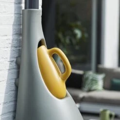 Elho Pure Raindrop 70L - Geel/Oker -Tuin Verkoop 1200x1200 226