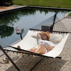 Vita5 Hangmat Met Standaard En Spreidstok – 2 Persoons – Incl. Bekerhouder - Afneembaar Kussen – Uv-bestendig – Beige 23 Vita5 Hangmat Met Standaard En Spreidstok – 2 Persoons – Incl. Bekerhouder - Afneembaar Kussen – Uv-bestendig – Beige -Tuin Verkoop 1200x1200 453