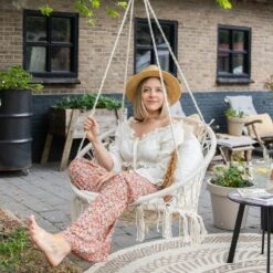 Vita5 Macramé Hangstoel - Voor Binnen En Buiten - Zonder Standaard - Incl. Kussen, Boekenvak En Beschermhoes - Tot 150kg - Beige -Tuin Verkoop 1200x1200 490