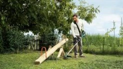 Bosch AFS 23-37 Bosmaaier - 950 W - Op Snoer - Incl. Mes En Draad 13 Bosch AFS 23-37 Bosmaaier - 950 W - Op Snoer - Incl. Mes En Draad -Tuin Verkoop 1200x675 5