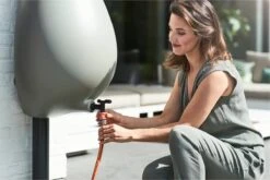 Elho Pure Raindrop 70L - Geel/Oker -Tuin Verkoop 1200x800 62