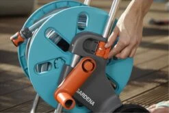 GARDENA - AquaRoll CleverRoll S Set Slangenwagen - Incl. 20 M Slang - Maximaal 40 M Opbergcapaciteit -Tuin Verkoop 1200x800 78