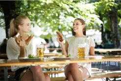 Casaria Tuinset Hout – 2 Banken 1Tafel Inklapbaar - 170x46x75cm -Tuin Verkoop 1200x805