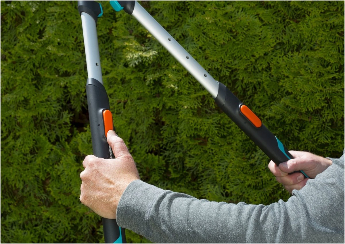 GARDENA TeleCut Heggenschaar - Telescopische Handgrepen Van 70-90 Cm 4 GARDENA TeleCut Heggenschaar - Telescopische Handgrepen Van 70-90 Cm - Image 4