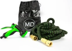 MD-Goods ® Super Sterk Uitrekbare Tuinslang Tot 30 Meter + GRATIS Tas En Koppelstuk - Tuinsproeier - Tuin Besproeien - Waterslang - Sproeikop - Groen - Flexibel Elastisch -Tuin Verkoop 1200x865