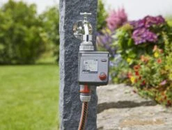 GARDENA - Select Computer Besproeiingscomputer - 3 Besproeiingen Per Dag -Tuin Verkoop 1200x909 1