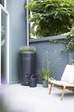Elho Green Basics Regenton - Regenton - Living Black - Buiten - 200 Liter -Tuin Verkoop 797x1200 1