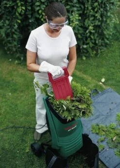 Bosch AXT Rapid 2200 Hakselaar - 2200 W - 90 Kg/u -Tuin Verkoop 862x1200